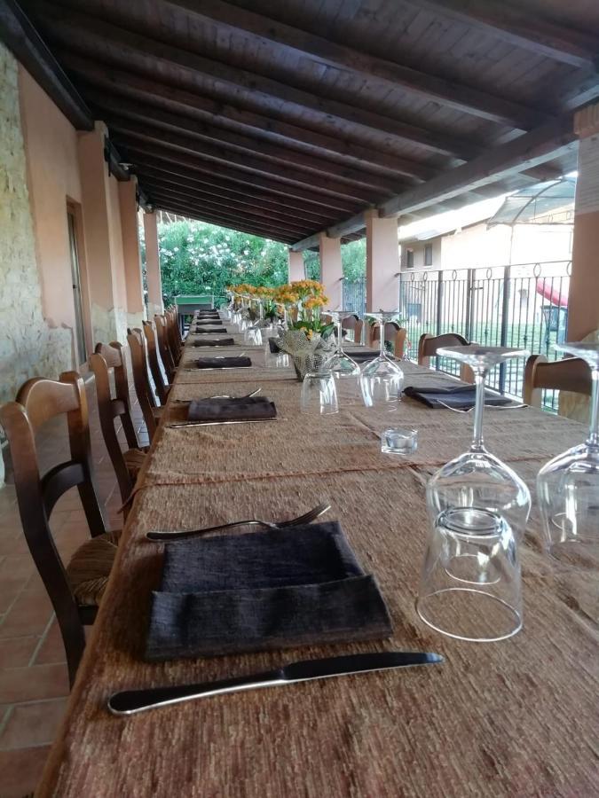 הוילה Maenza La Fattoria Di Carlotta מראה חיצוני תמונה